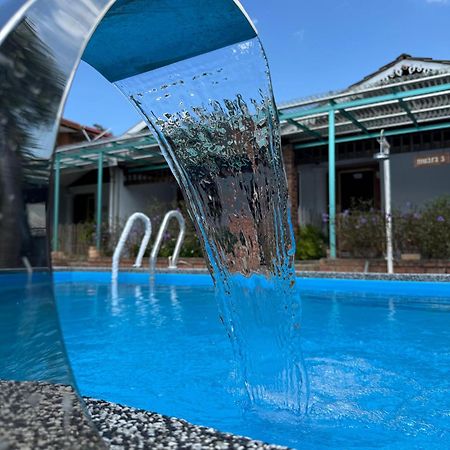 Pondok Muara Chalet Pantai Cenang  Exterior foto