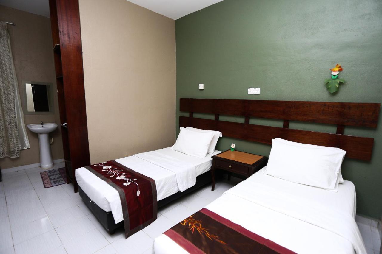 Pondok Muara Chalet Pantai Cenang  Exterior foto